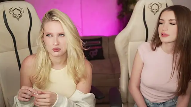 Scarlett Sweet054 online show from October 28, 3:29 pm