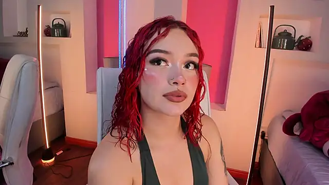Camila Rivers online show from April 29, 1:03 pm
