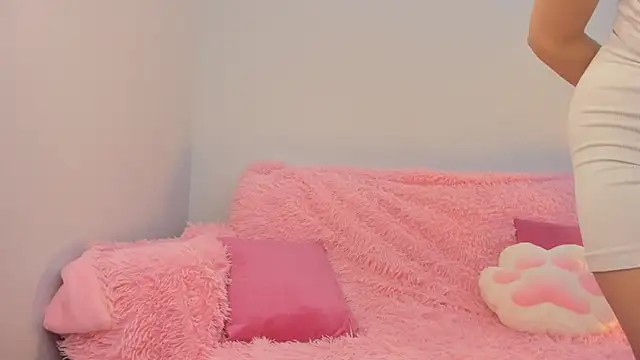 miko moonn online show from October 10, 4:28 am