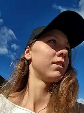 Eveline Beauty Kitty online show from October 13, 11:24 am