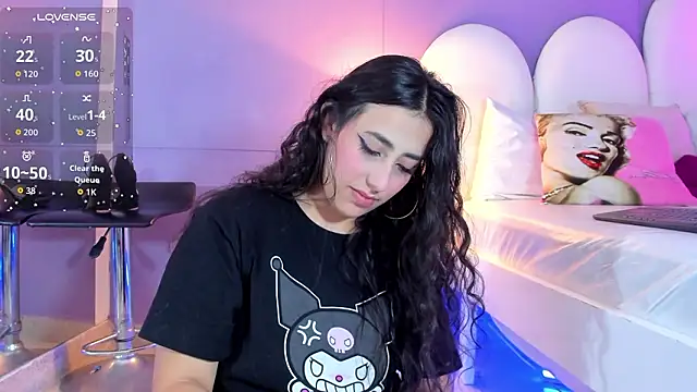 my aleja  online show from January 15, 2:34 pm