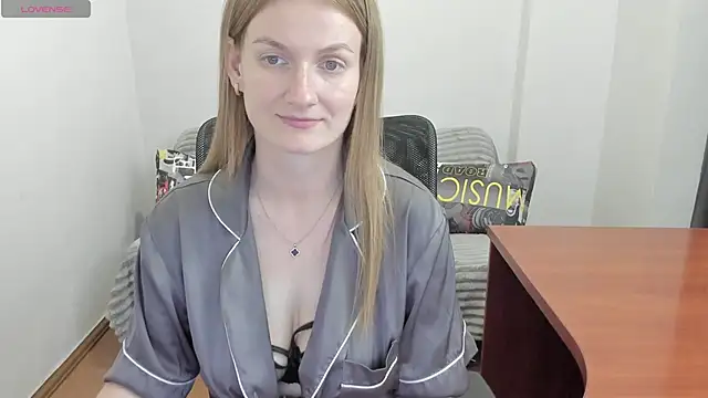 Alisha Skyes online show from June 9, 5:45 pm