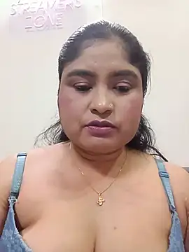 hornyriyanka online show from August 3, 3:43 am