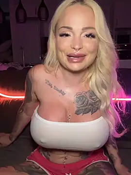shortybig official online show from May 1, 3:54 am