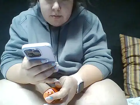 kinga2520 online show from February 10, 11:35 am