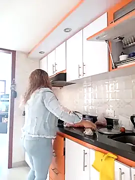 Asuna yuuky online show from February 16, 8:20 pm