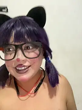 Lucy YupiSweet online show from June 19, 6:28 am