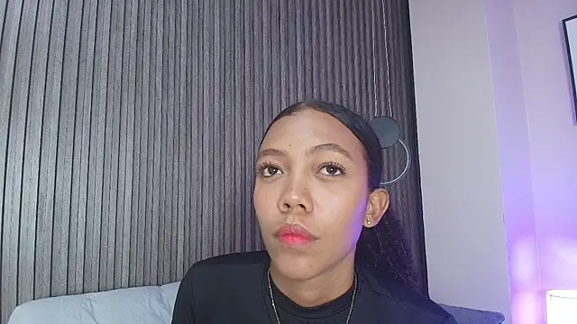 biancaa 18 online show from July 13, 12:06 pm