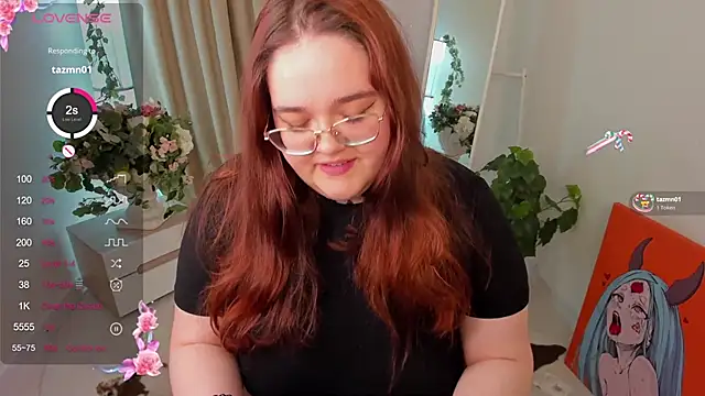 Neko Moor online show from November 6, 9:10 pm