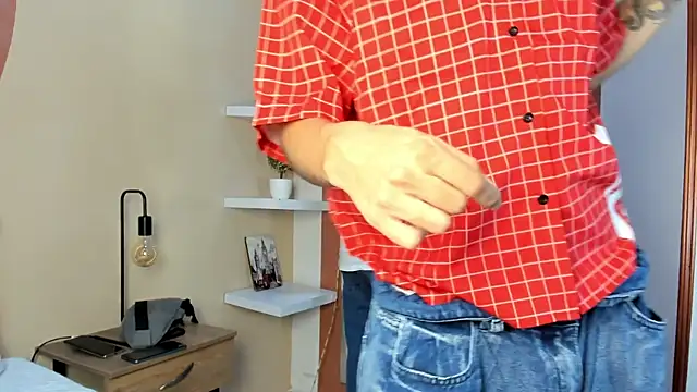 Enrrixxx  online show from November 1, 10:58 pm