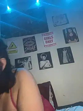 ovmilf online show from April 28, 12:42 pm