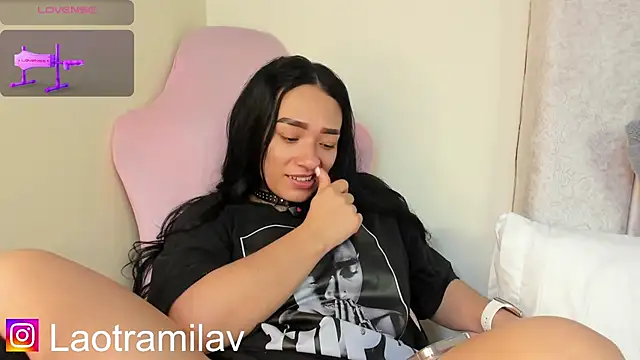 juliettaa 1 online show from May 28, 11:46 pm