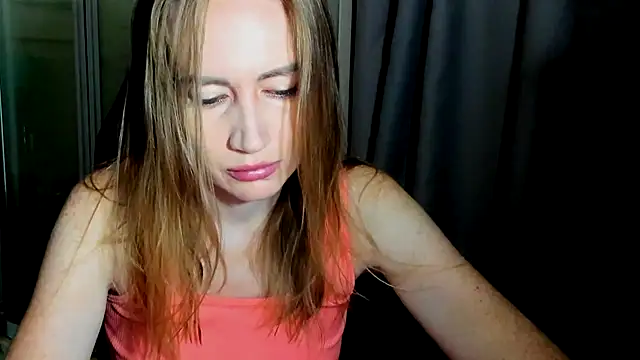 JessFoxxx online show from August 9, 2:52 am