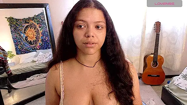 Amanda sweet online show from July 7, 2:20 pm