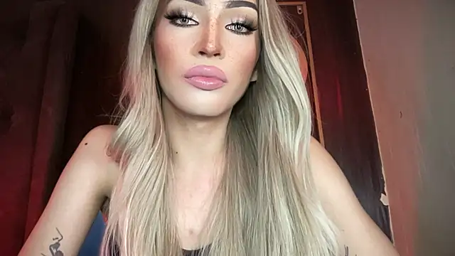 Alicegreenexx online show from July 17, 2:32 pm