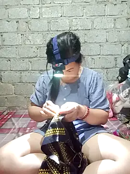 jienrrr online show from September 9, 1:33 pm