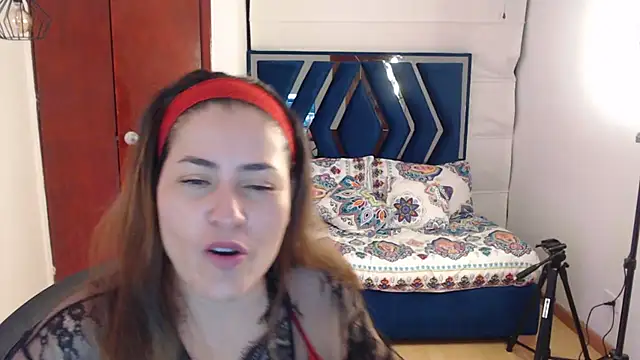 Snapshot of dayanhank chatting on October 17, 2:26 am dayanhank online show from October 17, 2:26 am