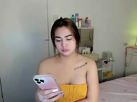 Alovelydoll nica online show from August 7, 2:29 am
