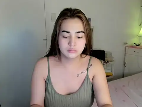Alovelydoll nica online show from August 2, 1:30 am