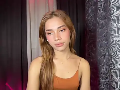 Lovelynikki03 online show from January 14, 6:24 pm