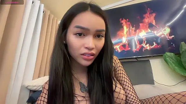  agatha143  online show from June 20, 9:35 am