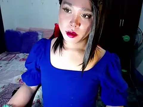 Urassiansweetcummer online show from September 10, 1:49 am