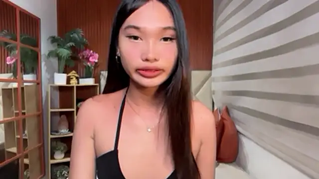 universal slutt online show from July 28, 12:08 am
