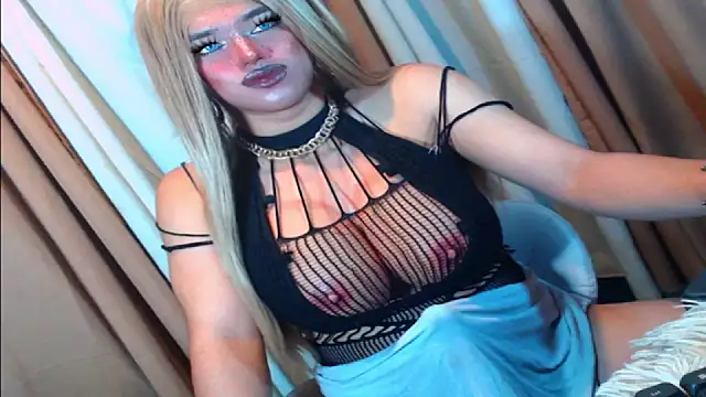 GoddessOFHUGEx online show from October 4, 10:32 am