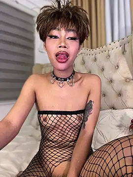 Innocent yanixx69 online show from July 9, 6:43 pm