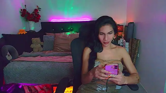 JadeScarlet LoveLace online show from April 30, 10:58 pm