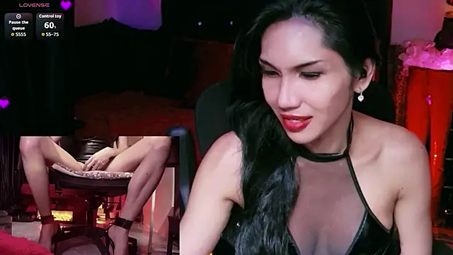 JadeScarlet LoveLace online show from June 27, 9:54 pm