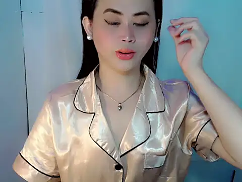slutty afina online show from June 23, 6:22 am