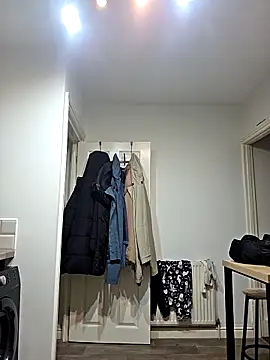 Miss J888 online show from October 31, 6:01 pm