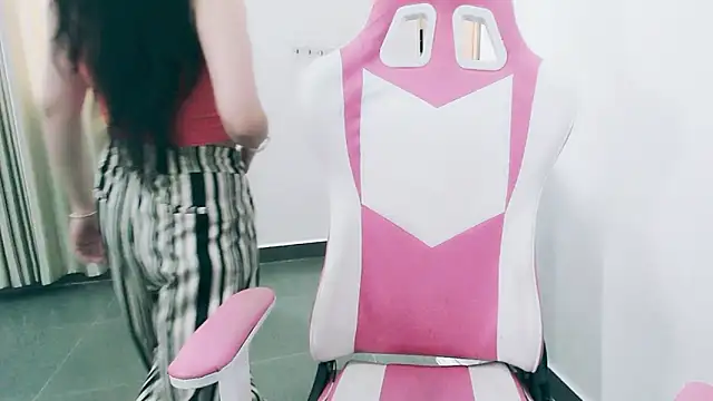 CindyQueen22 online show from September 25, 7:07 am