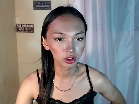 Simi Ipit online show from May 2, 11:52 pm