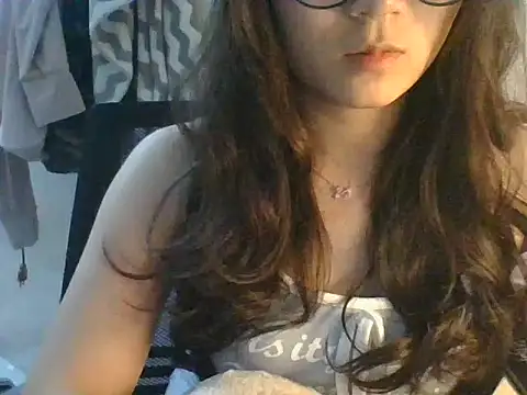 Snapshot of Linzly chatting on September 11, 4:40 pm Linzly online show from September 11, 4:40 pm