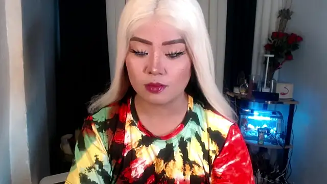 YourSweet-mich online show from July 10, 1:44 pm