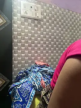 Hot Jaanvi  online show from June 15, 6:35 am
