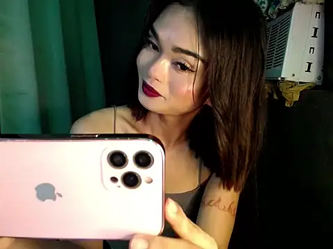 Snapshot of lexie_malingera chatting on October 11, 1:58 pm lexie malingera online show from October 11, 1:58 pm