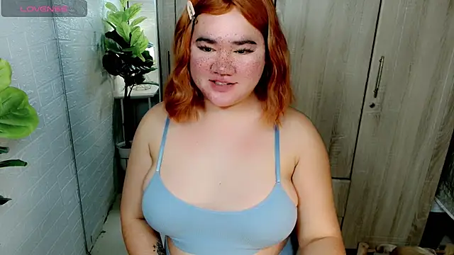 CarlaFuta online show from October 1, 7:30 pm