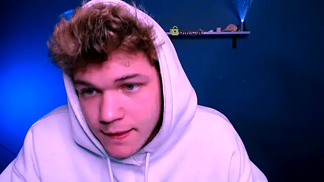 lucas long  online show from December 16, 9:59 am