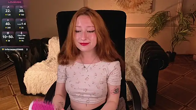 Violet Griffen online show from July 18, 4:20 pm