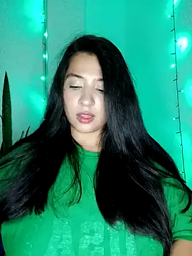 VALENTINA ROUSE  online show from June 17, 12:01 am