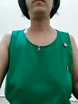 love sexy090 online show from July 6, 12:05 am