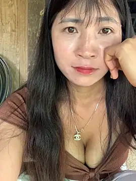 ThiHa003 online show from May 2, 1:53 am