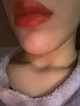 Mimisixo online show from November 25, 10:32 pm