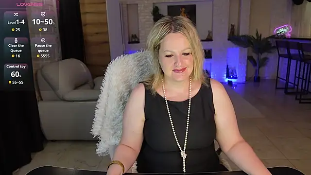 MariemLui online show from July 10, 2:28 pm
