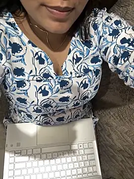 sexyriya     online show from September 21, 5:33 pm