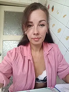 Adeline3302 online show from June 18, 9:10 am