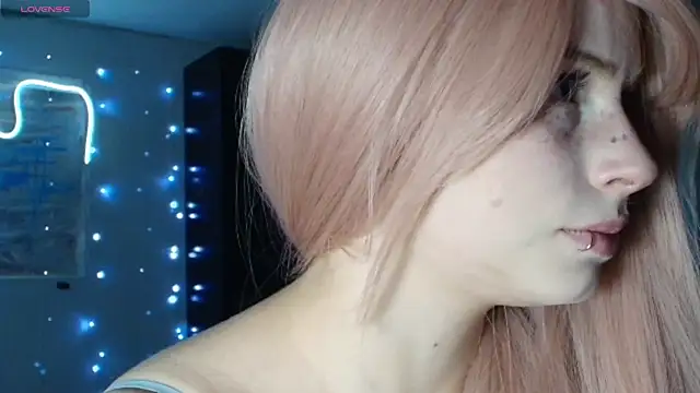 PieraMarch online show from October 6, 6:56 pm